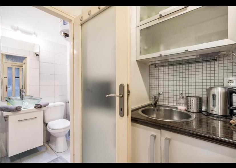 Center Studio With Sauna And Patio Apartment Budapest